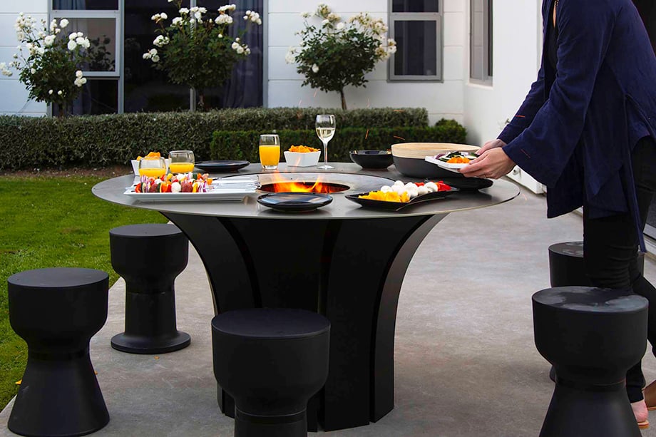 Which Outdoor Fireplace is for you? EP1350_Cooking_Mode_Lo Res_lighten