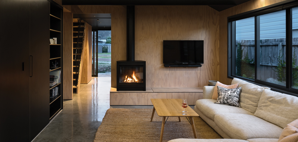 Escea Feature: Freestanding Gas Fireplace