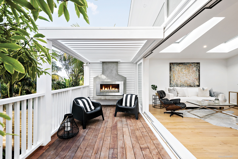 Escea Feature: Instant Heat & Ambience