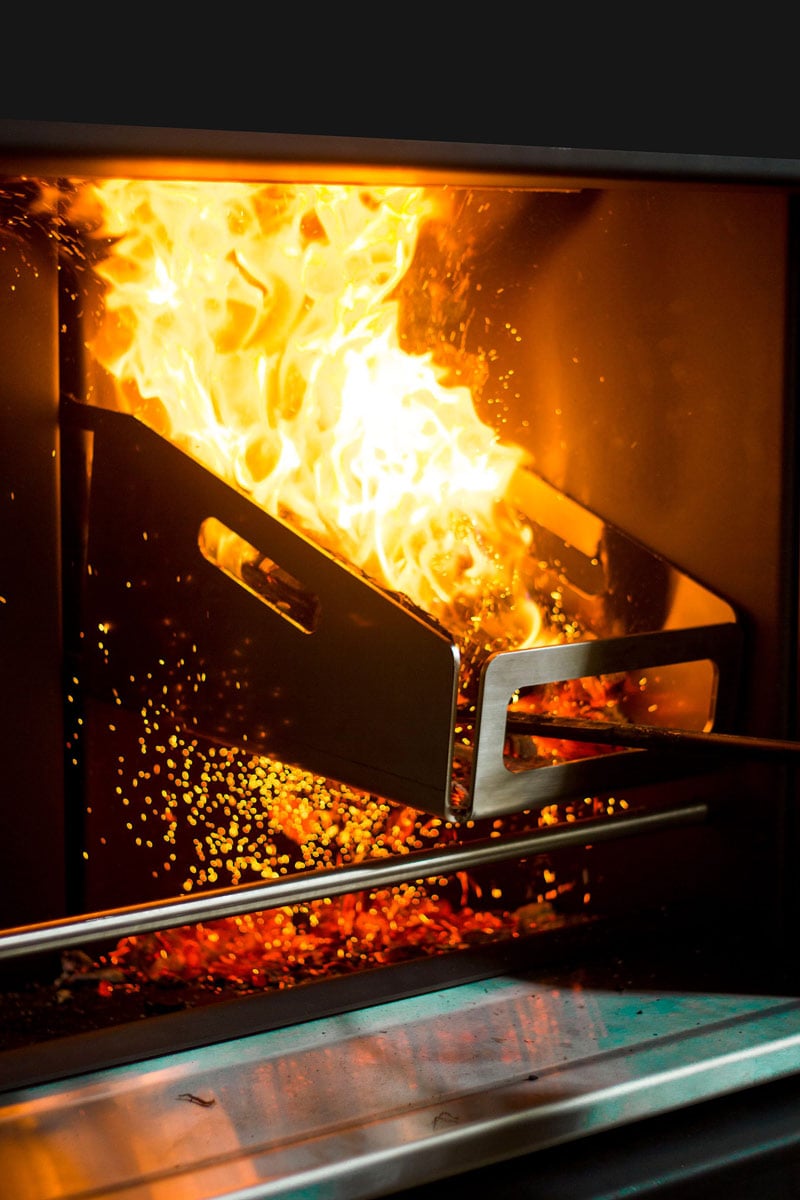 Escea Feature: Professional Grilling