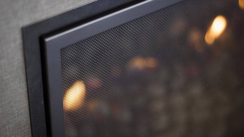 Escea Feature: Wire Mesh Screen (Optional)