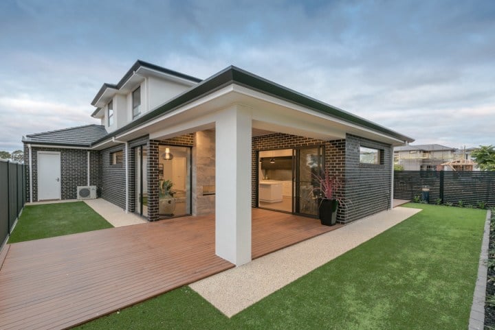 APS Homes display home with double sided DX1000