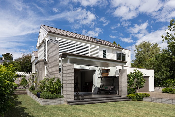 Fireplace the Heart of ‘Politely Modern’ Home